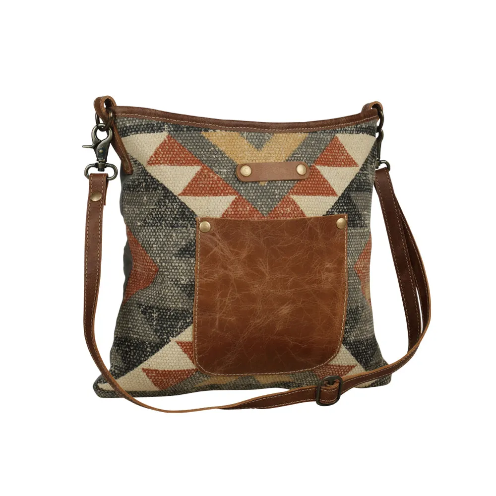 Angle – Tangle  Shoulder Bag