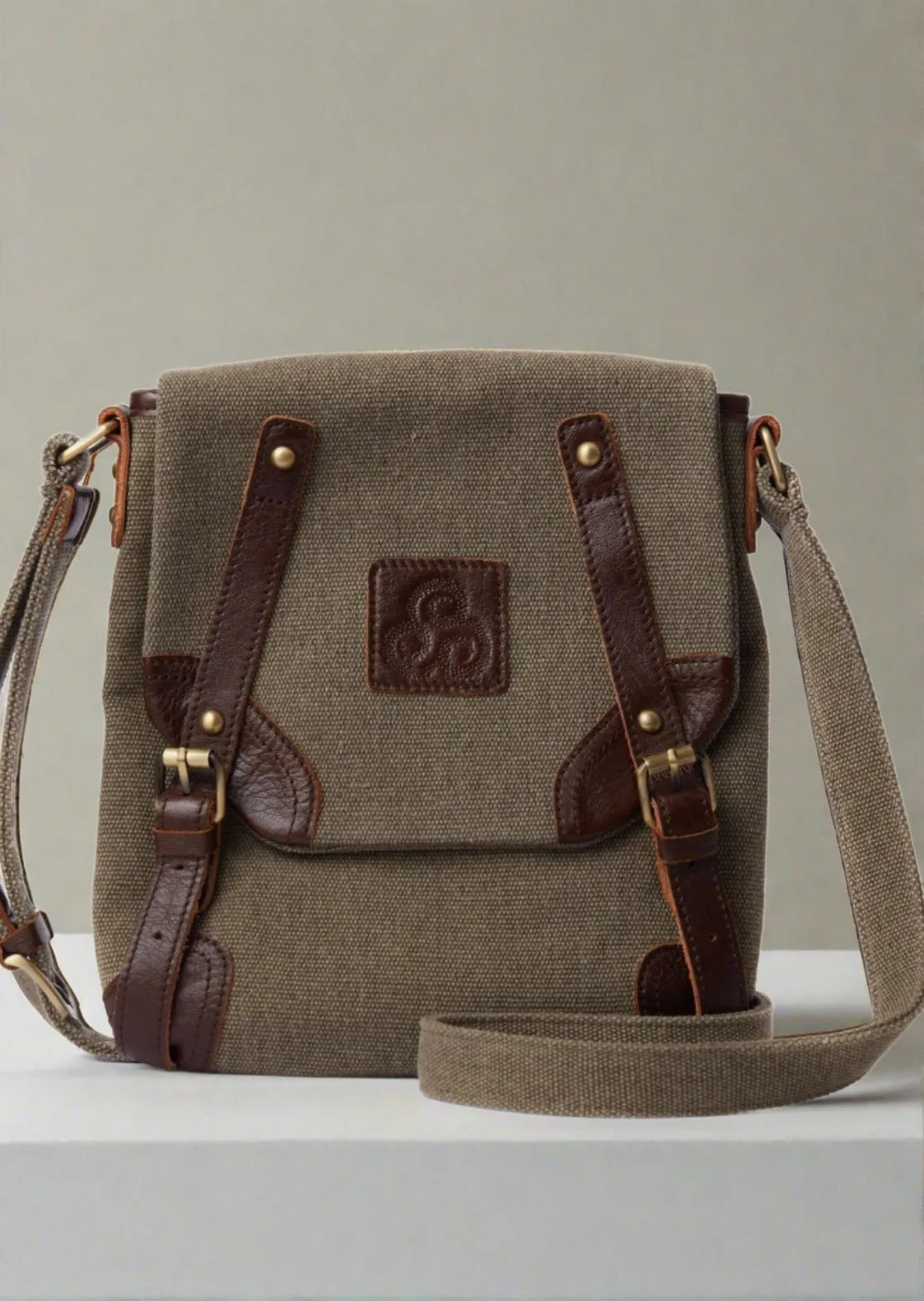 Aran Buckle Bag