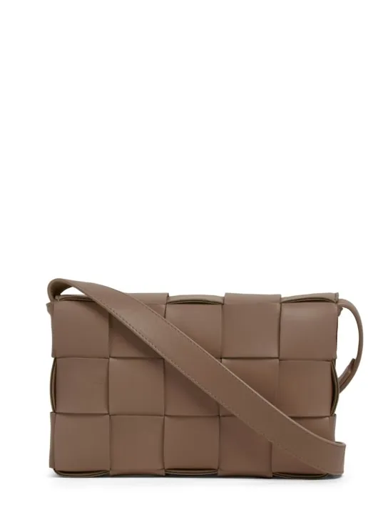 Bottega Veneta   Small Cassette leather crossbody bag 