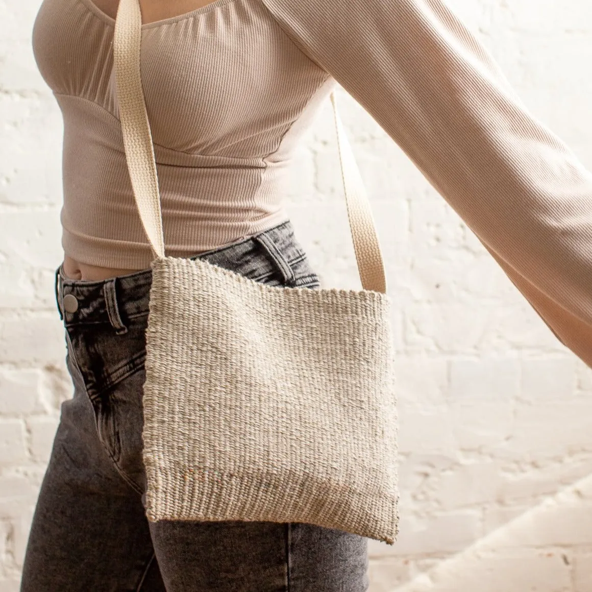 Clara Crossbody Bag Pattern with Introduction To Loom Weaving VIDEO