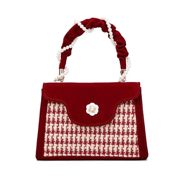 Cute Red & White Minimalist Simple Slick Houndstooth Luxury Handheld Wraparound Pearls Strap Handle Velvet Handbag for Women, Shoulder Bag