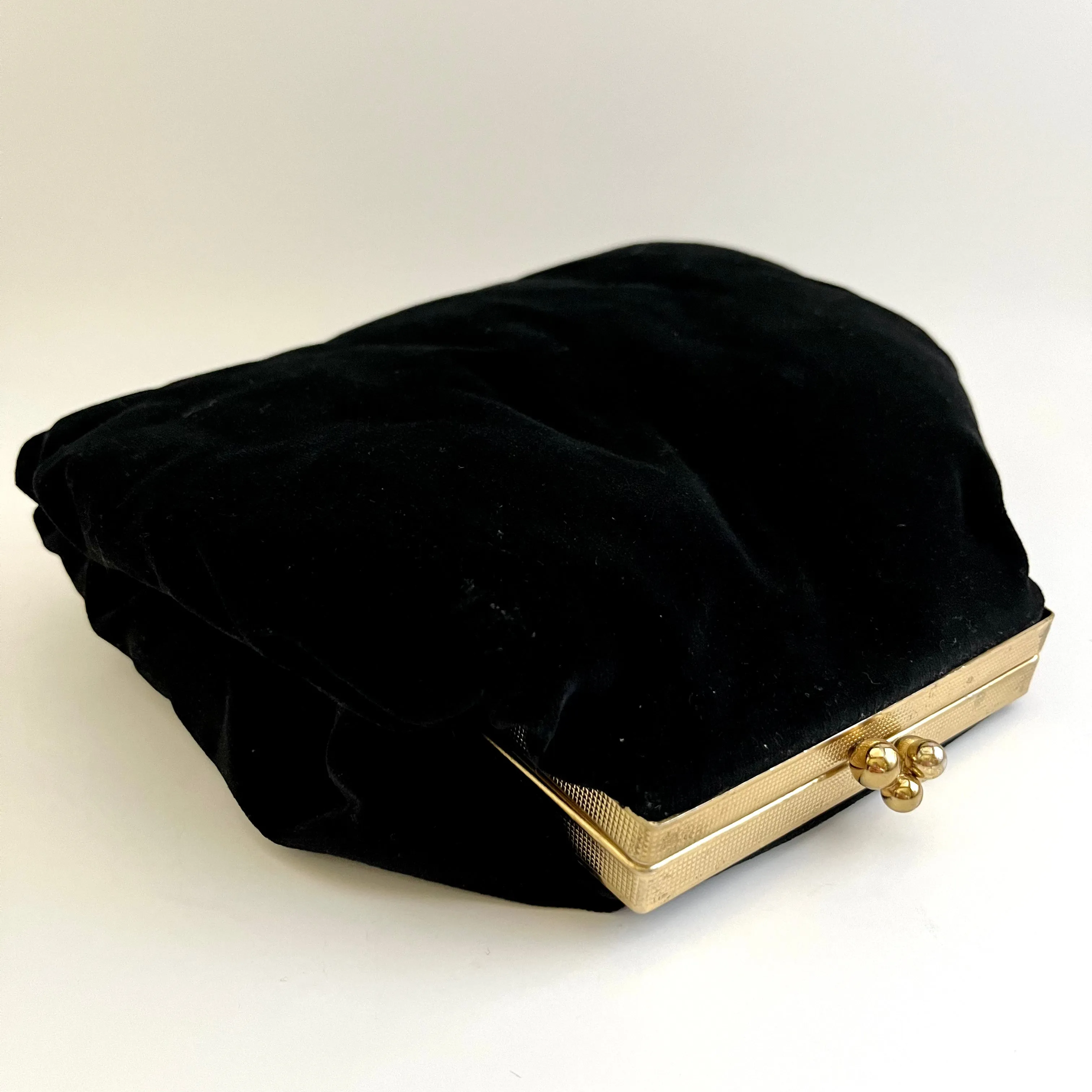 Late 40s/ Early 50s Black Velvet Muff & Change Purse