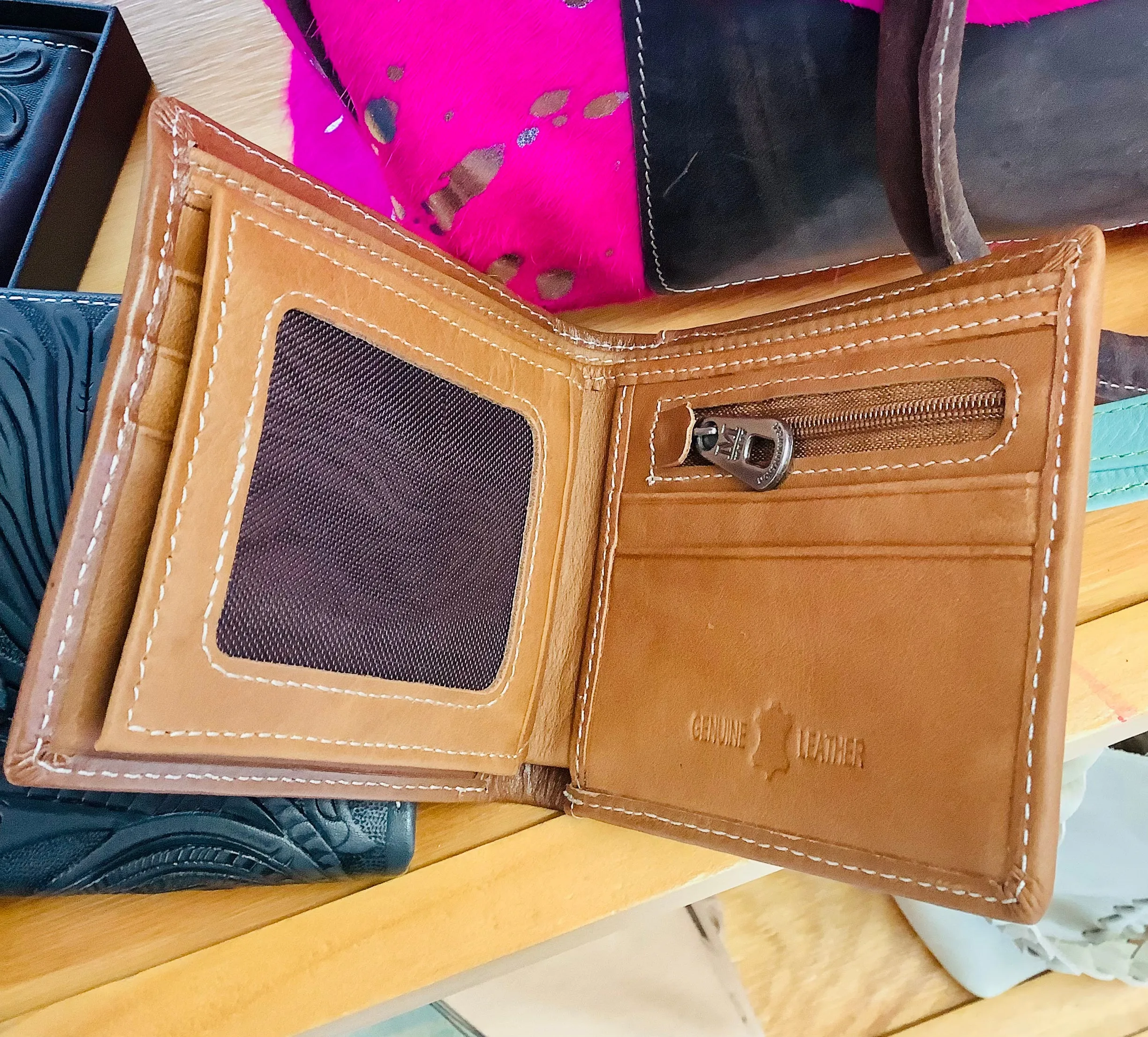 Mens Bifold Leather Wallet