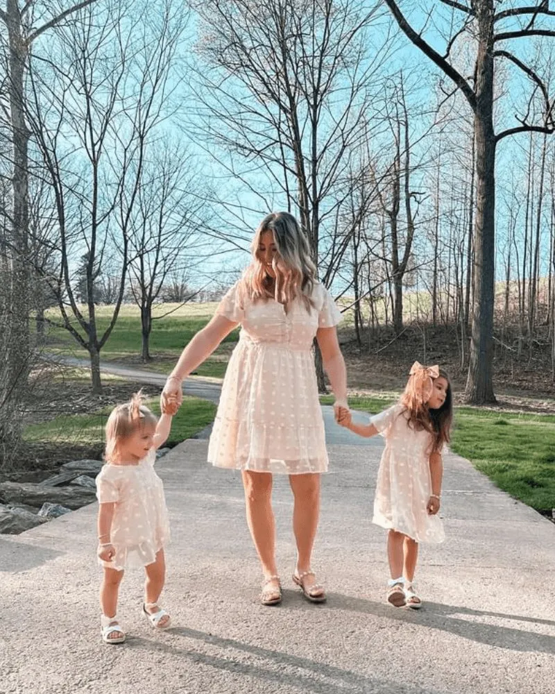 SHORT SLEEVE DOT DRESS - IVORY