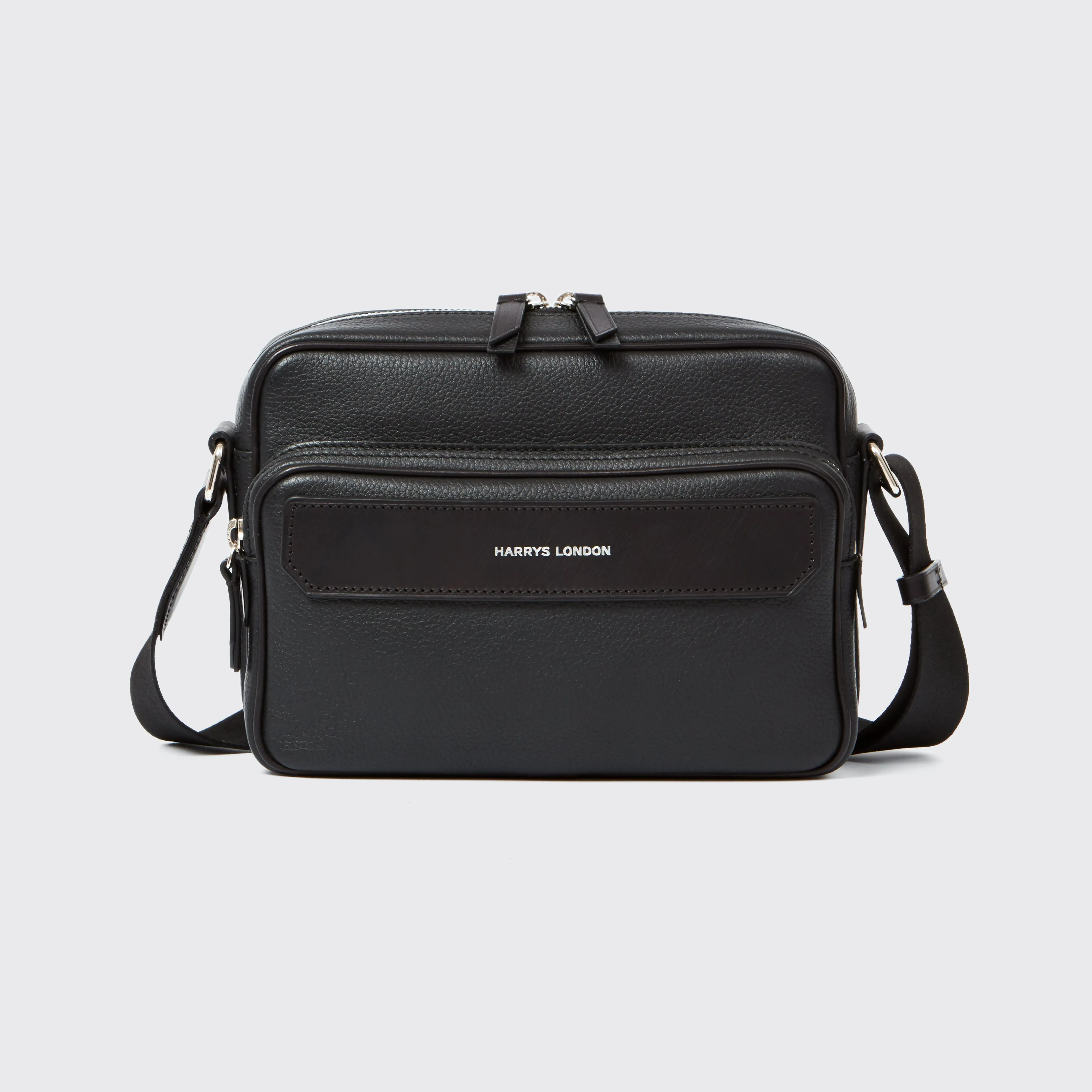 Zipped Messenger Bag Leather Black